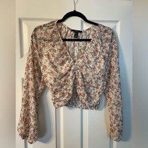 Floral long sleeve crop top. Forever 21 Women’s size S